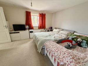 Photo 7- click for photo gallery